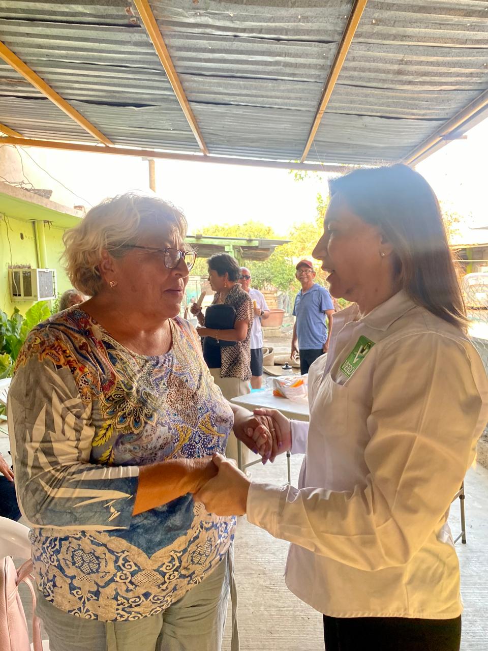 Por cumplidor y trabajador, colonos votarán por Geño