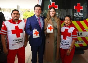 Arrancan Samuel y Mariana Colecta Nacional de la Cruz Roja 2025 en NL