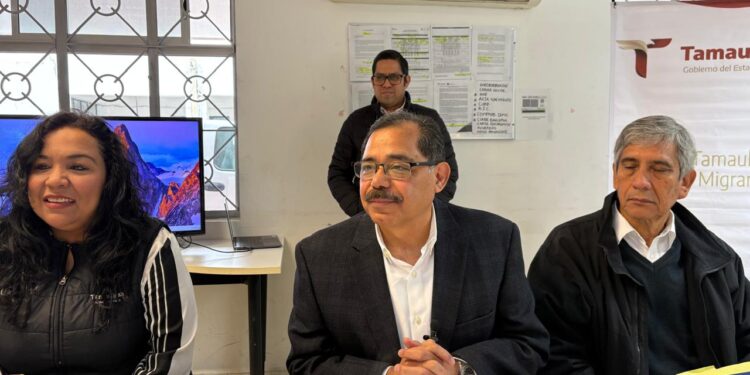 Capacitan a personal de la SEBIEN en materia migratoria