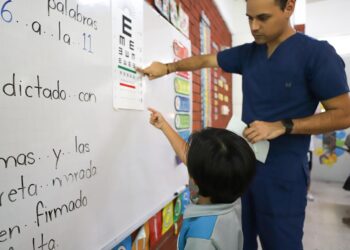 Escuelas de Nuevo León implementarán la Estrategia nacional de Vida Saludable «Vive saludable, vive feliz»