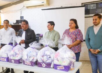 Impulsa Injuve Tamaulipas  entrega de productos de higiene femenina en escuelas públicas