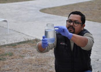Recibe personal de la Secretaría de Recursos Hidráulicos capacitación para muestreo de aguas residuales