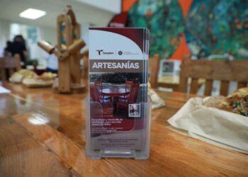 Venden en el Congreso productos de personas privadas de su libertad