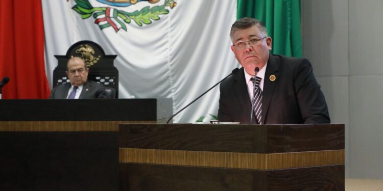 Congreso aprueba reforma para regular el uso de motocicletas