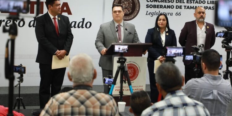 Congreso reconoce el liderazgo y avances del Gobernador en su Tercer Informe