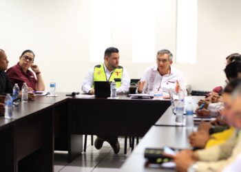 Coordina gobernador acciones contra incendios registrados en zona cañera y altiplano