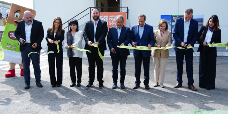 Inaugura Sr. Natural expansión de planta en Escobedo; Pymes de Nuevo Leon están en crecimiento