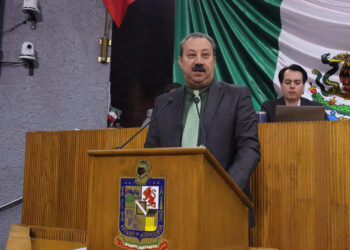 Buscan reforzar a los cuerpos de bomberos con recursos de multas electorales