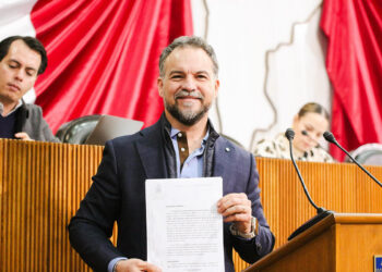 Respalda la iniciativa ciudadana para reconocer a los defensores del derecho