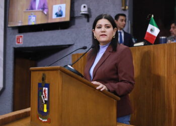 Aprueban convocatoria para 12 parlamento infantil