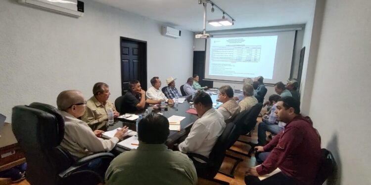 Participa SRHDS en reunión del Comité Hidráulico del Distrito 086: Presentan avances en programas de riego y gestión del agua