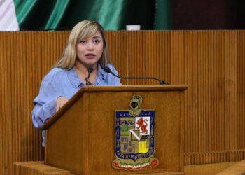 Capacitaran a maestros en protección civil