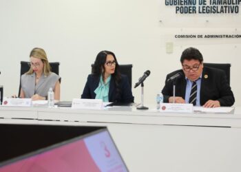Contralora muestra transparencia y rendición de cuentas ante Legislatura local
