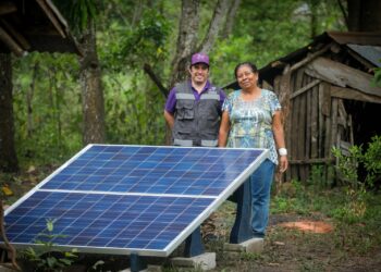 DIF Tamaulipas e IUSA instalan sistemas fotovoltaicos en comunidades rurales de Tamaulipas