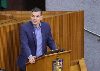 Proponen clasificar contenidos de plataformas digitales