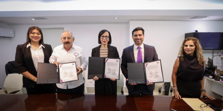 DIF Tamaulipas y Colegio de Notarios firman convenio en beneficio de las familias más vulnerables