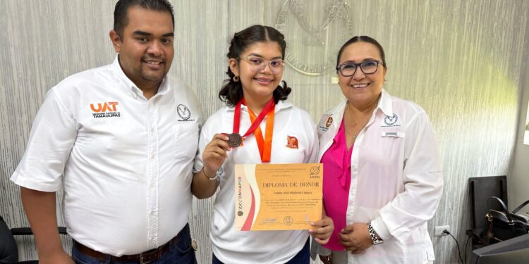 Destaca estudiante de la UAT en Olimpiada Nacional de Matemáticas