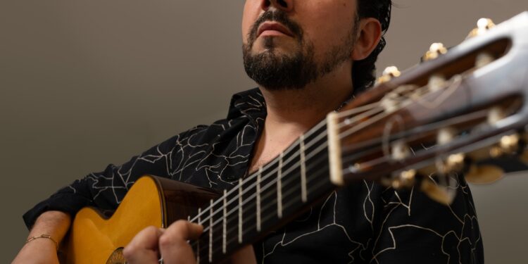 Invita ITCA a concierto del guitarrista español Antonio Rey