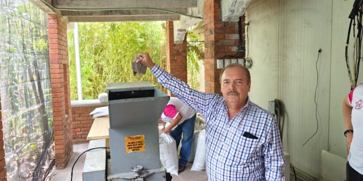 INE Tamaulipas destruye formatos de credencial retirados de los Módulos de Atención Ciudadana.