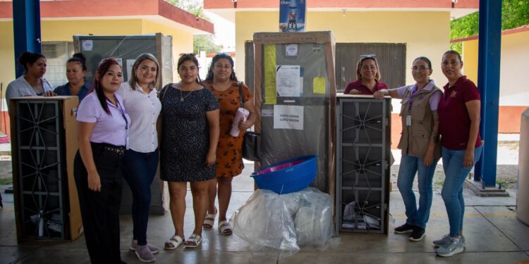 Continúa DIF Tamaulipas equipando desayunadores escolares y comedores comunitarios