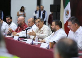 Convoca Américo a fortalecer acciones preventivas ante la temporada de lluvias y ciclones