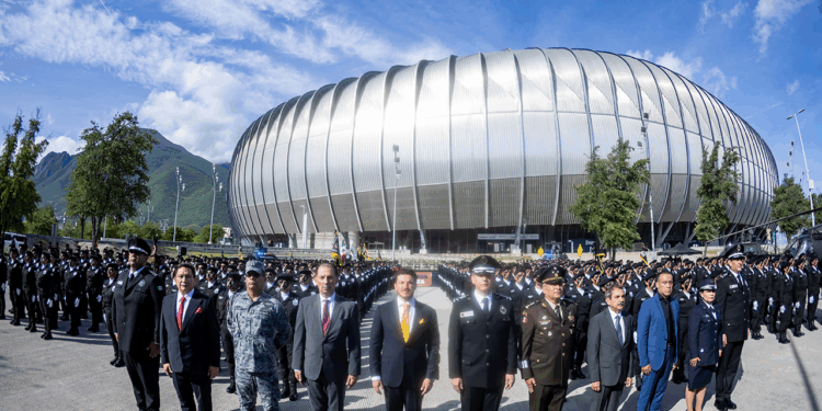Fortalece Gobernador estrategia de seguridad con crecimiento de Fuerza Civil