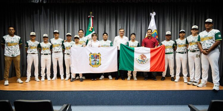 Abandera Américo Villarreal liga de béisbol tamaulipeca que representará a México en Mundial