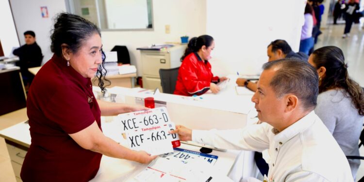 Condona Tamaulipas adeudos vehiculares a propietarios de modelos 2010 y anteriores con tarifa única de $3,990