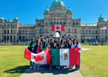 Estudiantes del CeINA UAT viven experiencia cultural en Canadá