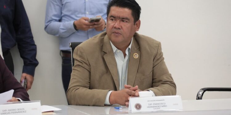 Hernández Niño: Política social del Estado transforma comunidades