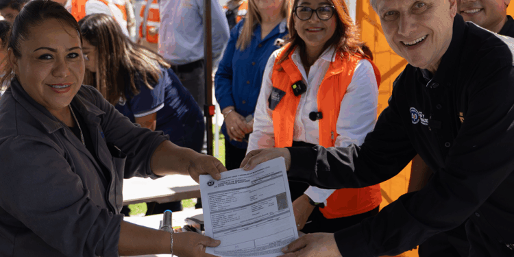 Regulariza AyD colonias con tomas directas