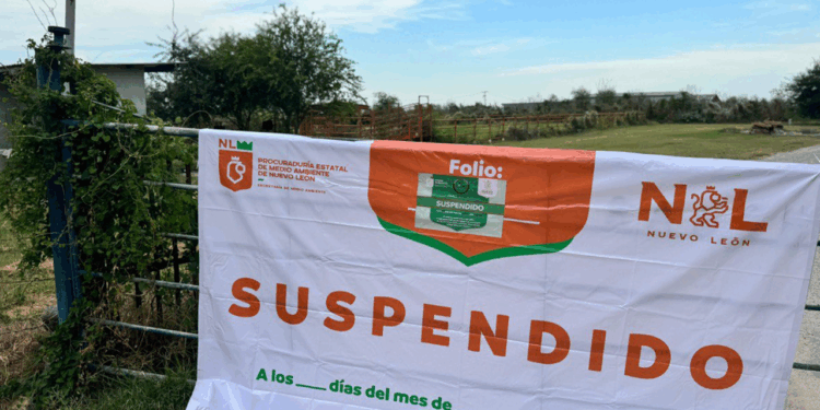 Secretaría de Medio Ambiente suspende empresa de reciclaje ilegal en Cadereyta