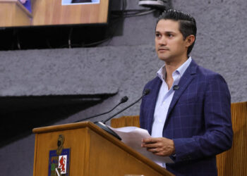 Armando Víctor Gutiérrez propone protocolos obligatorios en cirugías estéticas