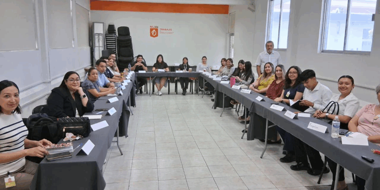 La Secretaría del Trabajo impulsa capacitación gratuita a los nuevoleoneses