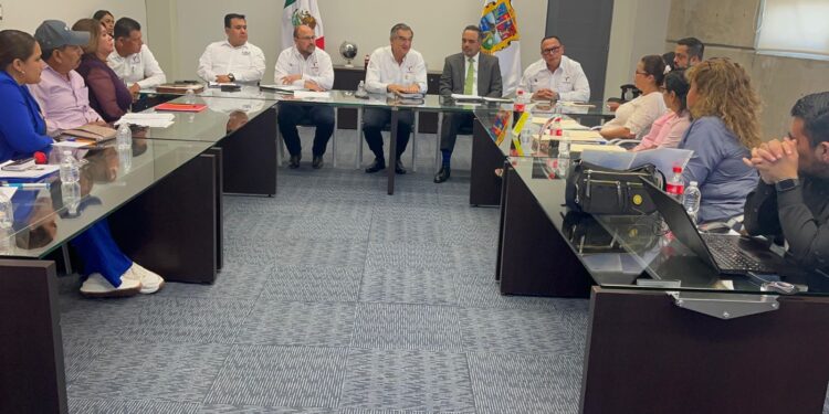 Atiende gobernador a Colectivos de Búsqueda; acuerdan trabajo conjunto
