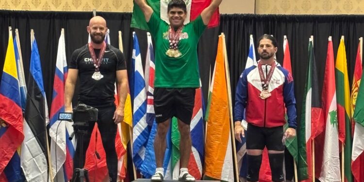 César Vallejo se corona Campeón Mundial de Halterofilia en Las Vegas
