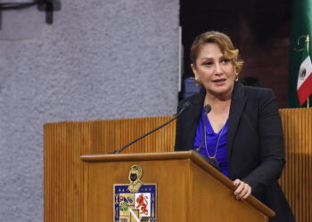 Avala Congreso instalación de unidad móvil de mastografías