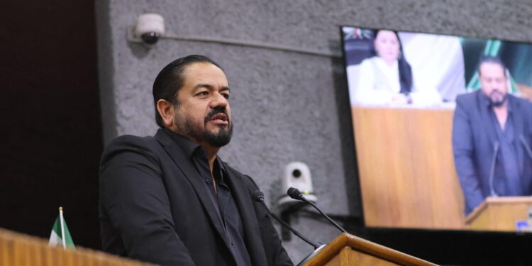 Exigen diputados del PAN mejorar atención en hospitales regionales del área rural