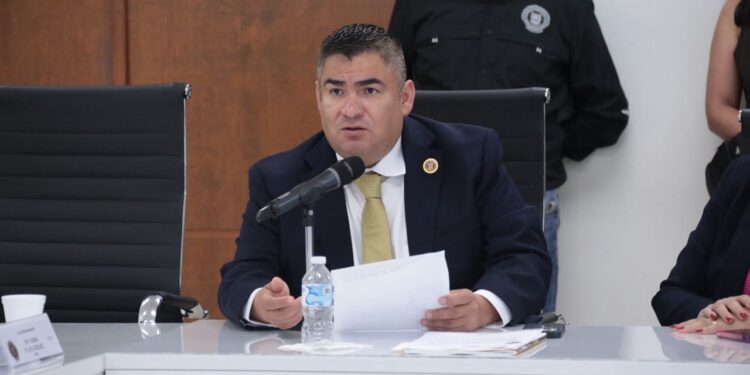 Diputación Permanente atiende renuncia judicial