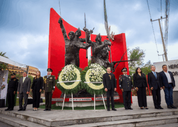 Llama Gobernador de NL a la unidad nacional y seguir el ejemplo de los Niños Héroes de Chapultepec