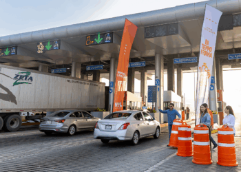 Abre Gobernador Autopista al Aeropuerto de forma gratuita