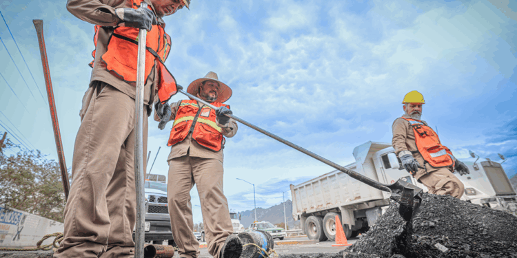 Agua y Drenaje refuerza atención a reportes; atiende casi 11 mil en septiembre