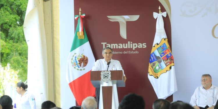 Con helicóptero y víveres Tamaulipas apoya a Veracruz; gobernador llama a la población a solidarizarse