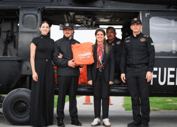 Envía Gobierno de NL más ayuda humanitaria con helicóptero Black Hawk a Veracruz