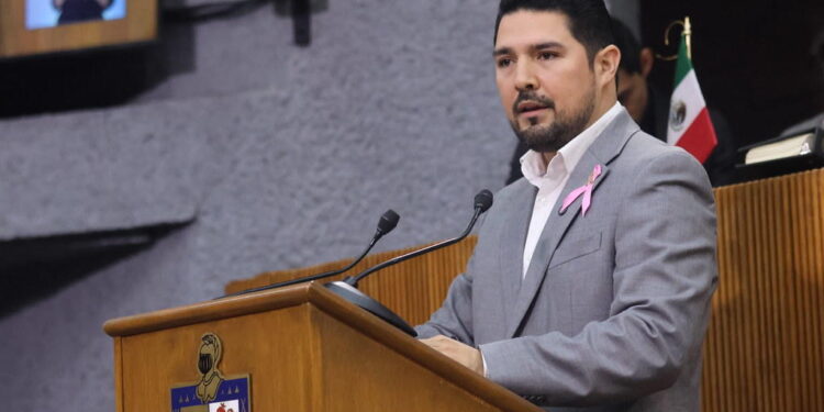 Propone Fernando Aguirre reforma integral para garantizar alimentación saludable desde la escuela