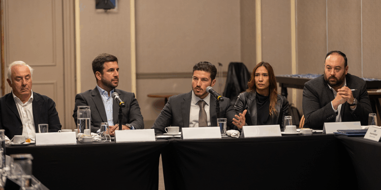 Logra Samuel García 4 billones de dólares más de inversión para NL