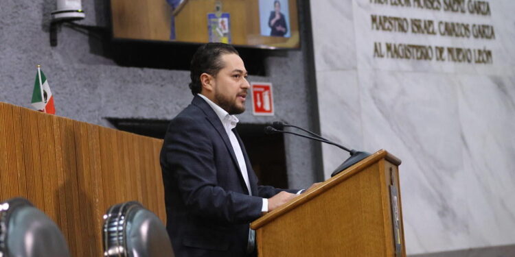 Aprueba Congreso glosa de cuarto informe de gobierno