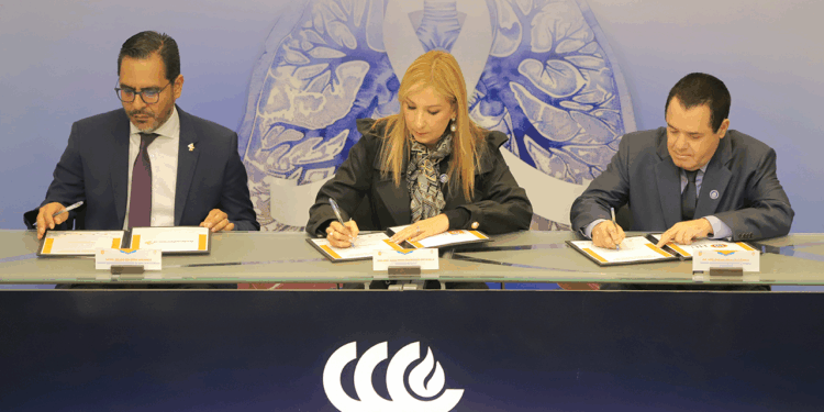 Firman convenio para la detección de cáncer de pulmón a través de IA