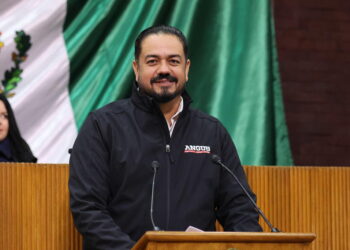 Proponen reconocer a establecimientos que atiendan a personas autistas