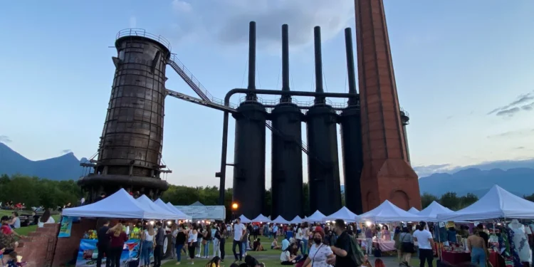 Parque Fundidora continúa la reevaluación del proyecto Plaza Gastronómica